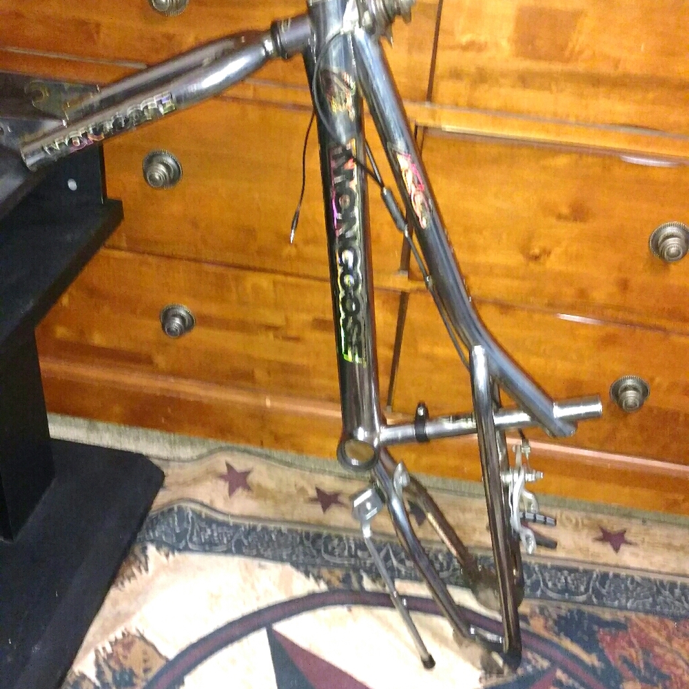2001 Mongoose KO chrome frame, fork, headset, gyro